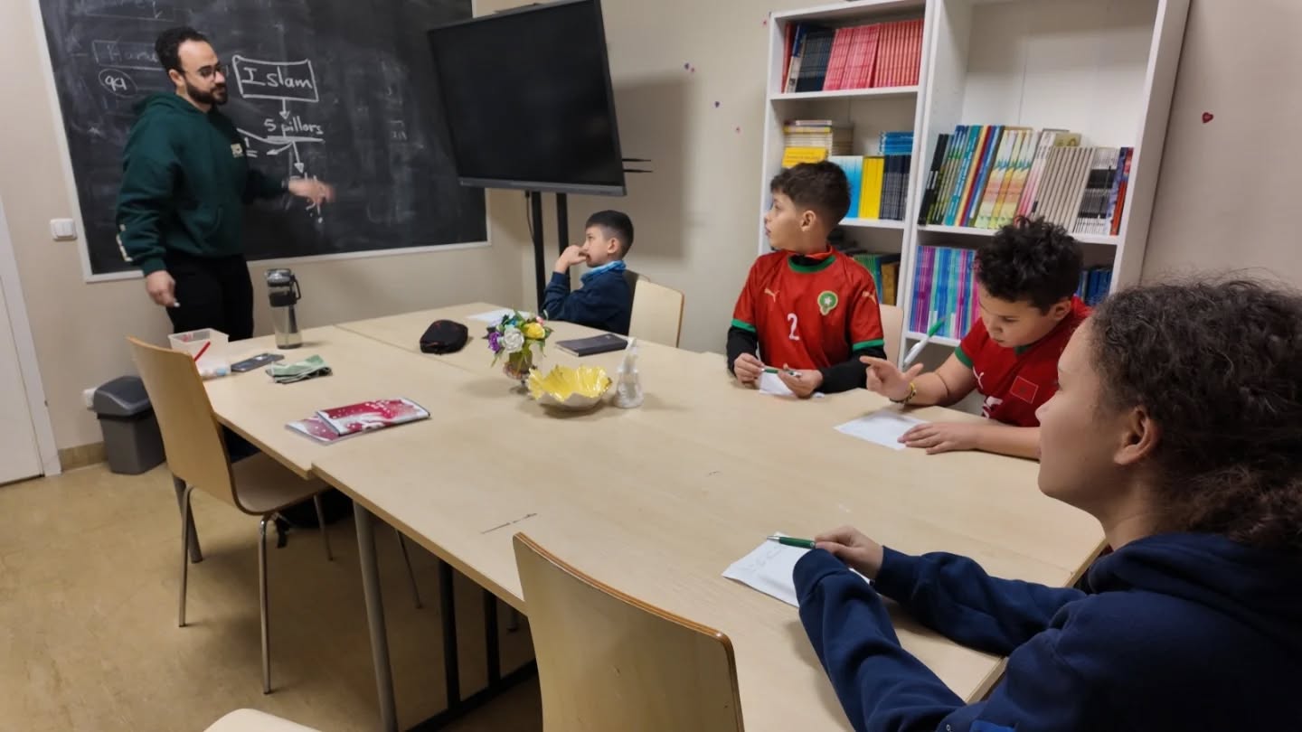 Community gathering 6